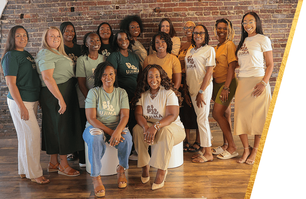 Ujima Maternity Network Arkansas. Hire a doula. Image of group of UJIMA trained doulas.